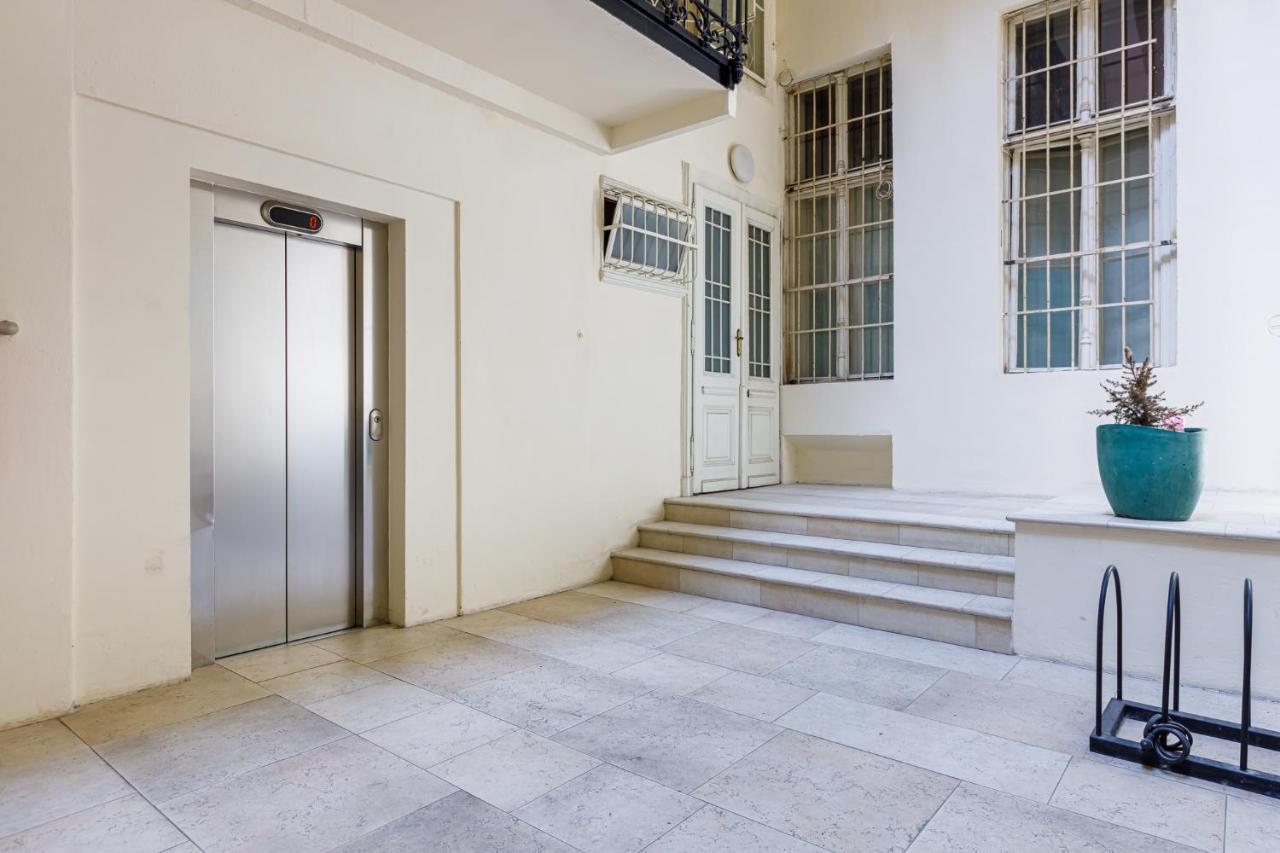 Newly Renovated Apartment In The Old Town 布拉迪斯拉发 外观 照片