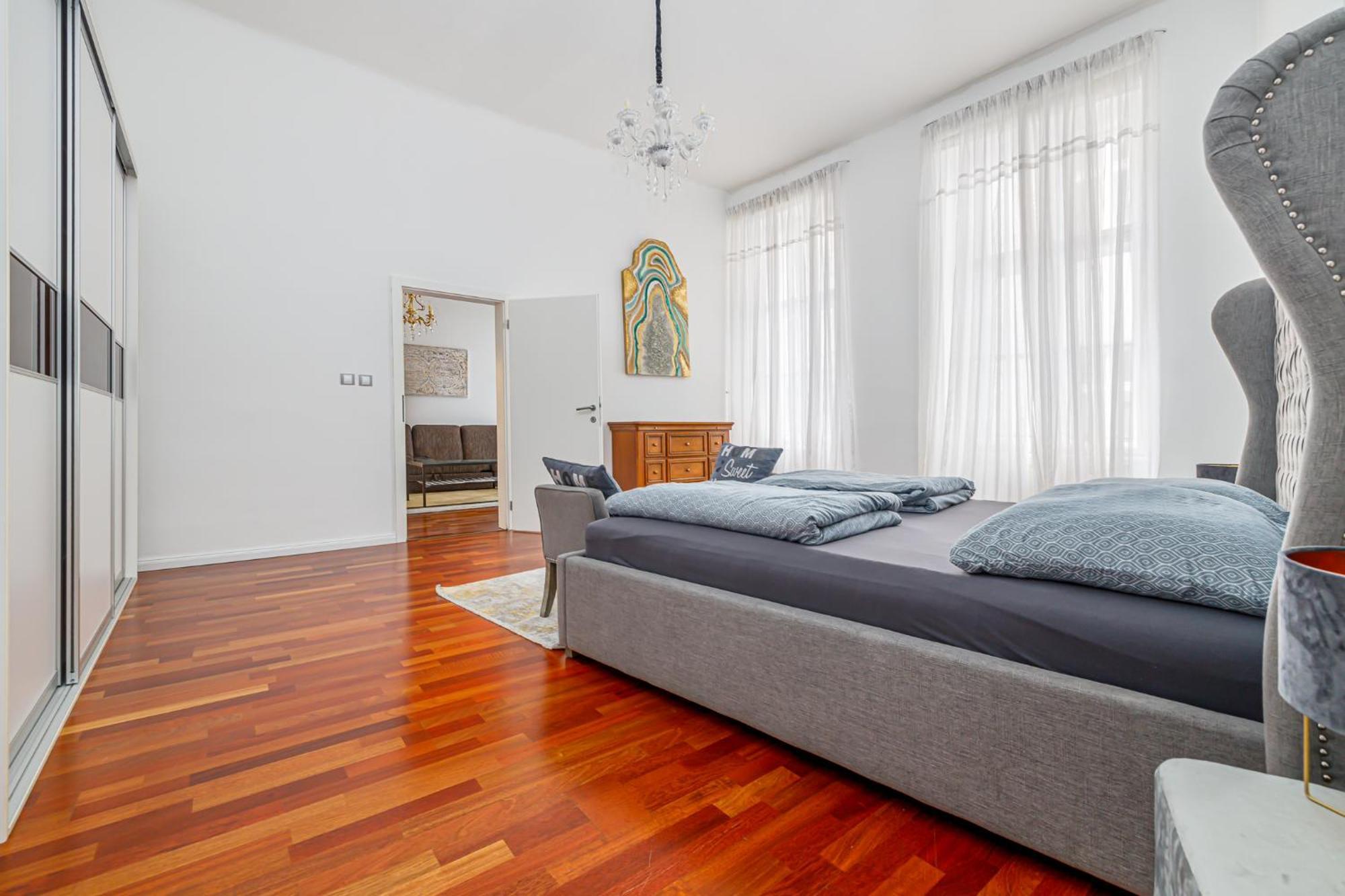 Newly Renovated Apartment In The Old Town 布拉迪斯拉发 外观 照片