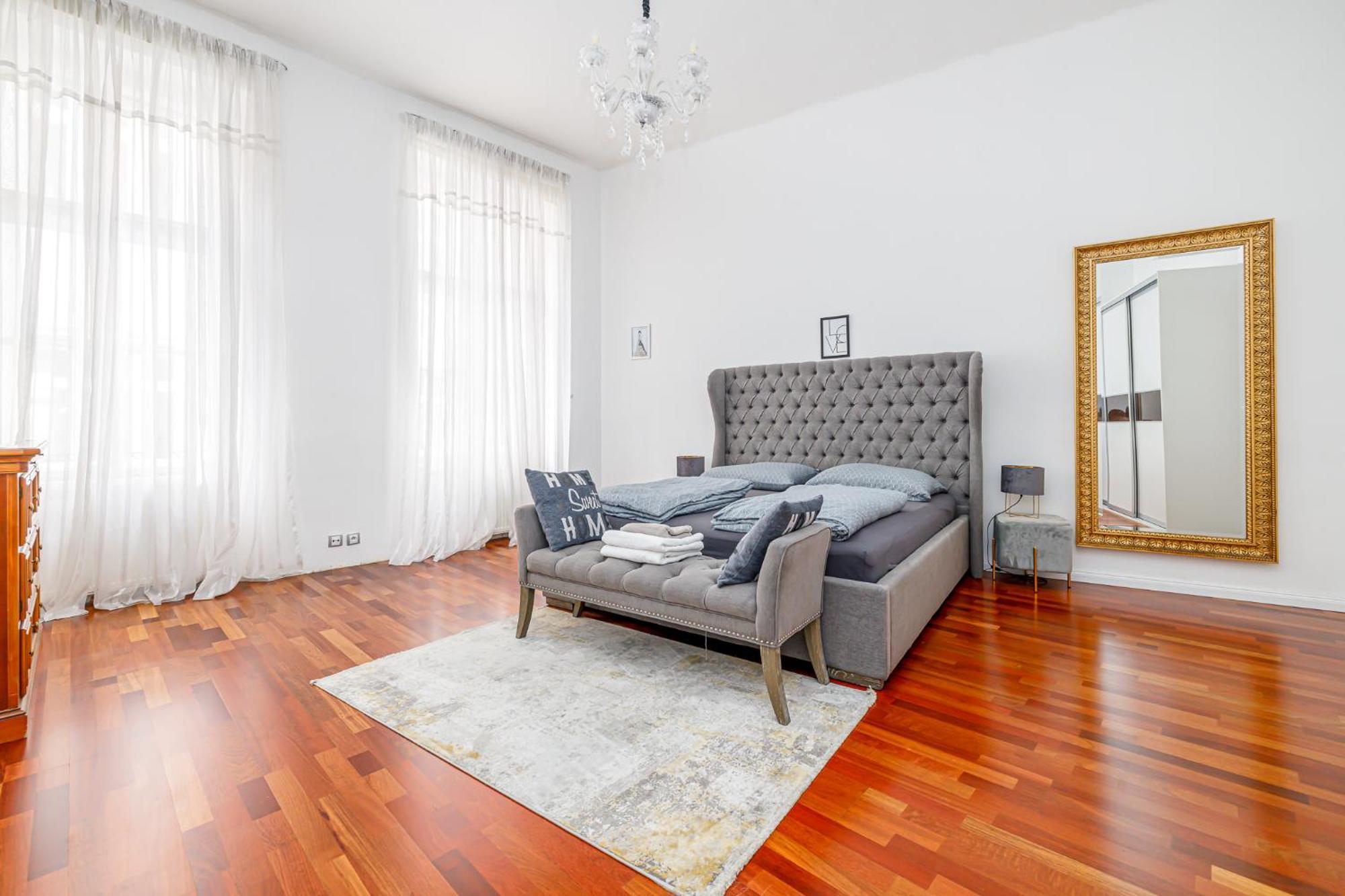 Newly Renovated Apartment In The Old Town 布拉迪斯拉发 外观 照片